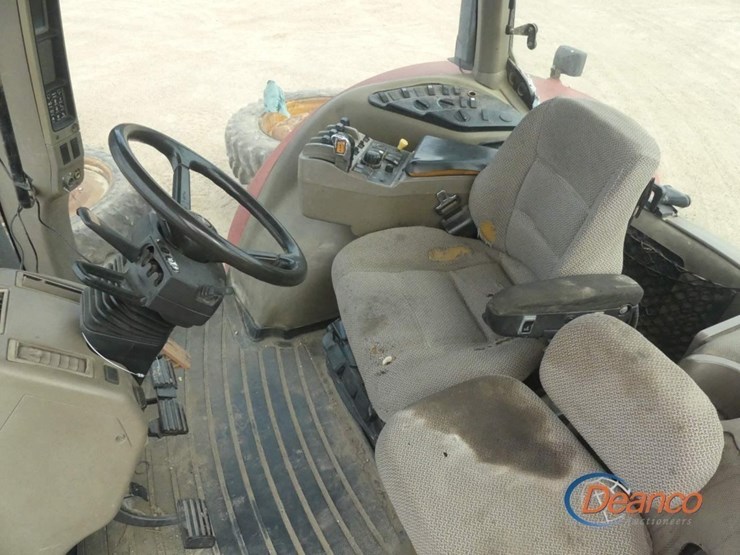 2010-case-ih-magnum-275-image-13