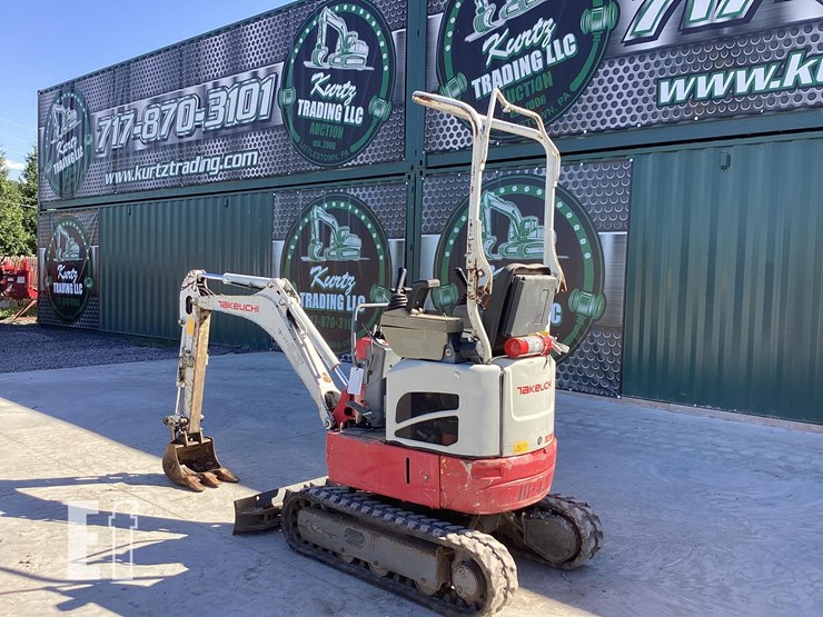 2018-takeuchi-tb210r-image-2