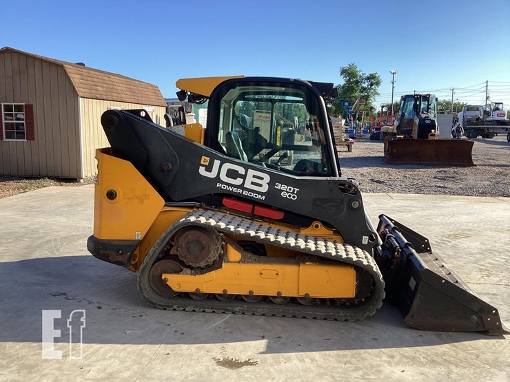 2017-jcb-320t-image-5