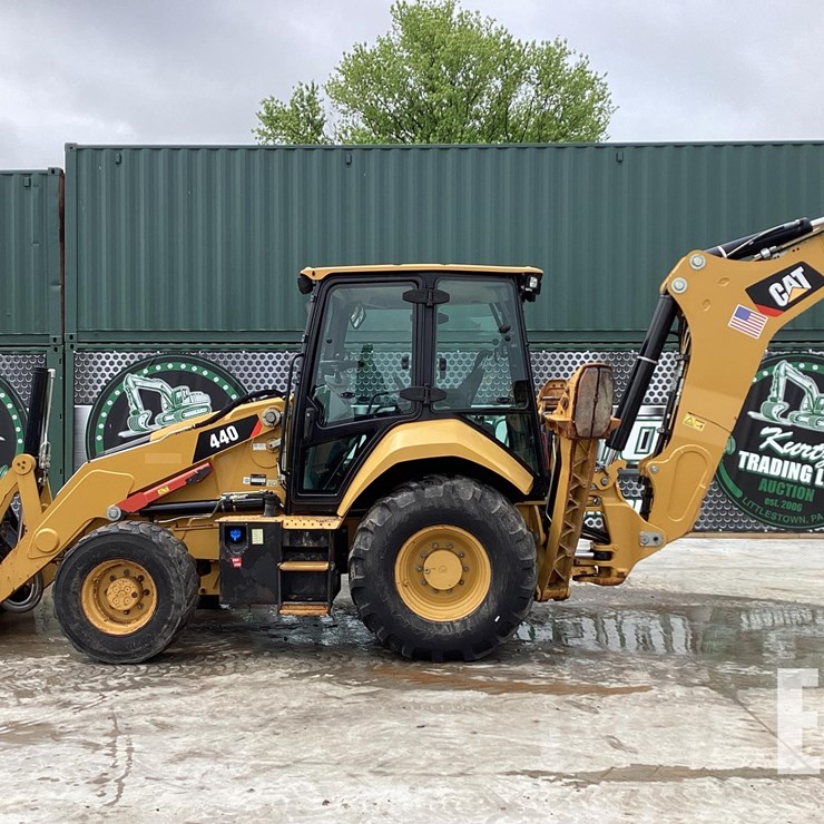 2019 CATERPILLAR 440