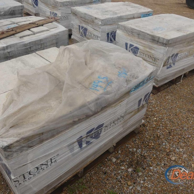 (2) PALLETS OF ASSORTED PAVING STONES