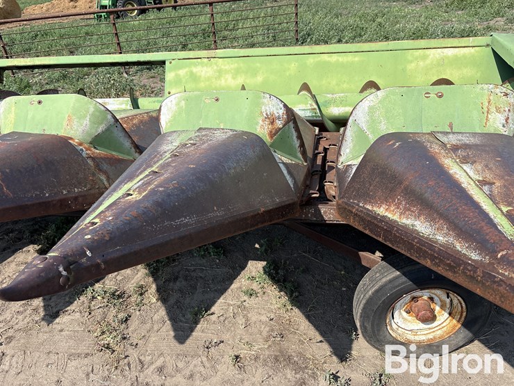 john-deere-844-image-10