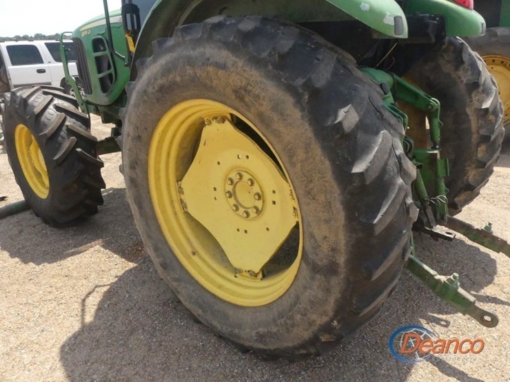 2010-john-deere-6115d-image-5