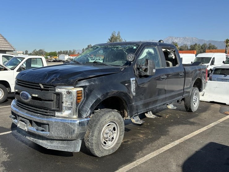 2019-ford-f250-image-1