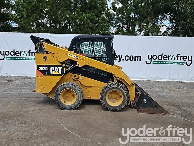 2018-caterpillar-262d-image-6