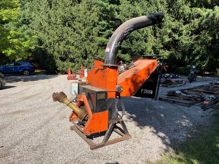 #1586-•-crary-bear-cat-3-point-chipper-image-1