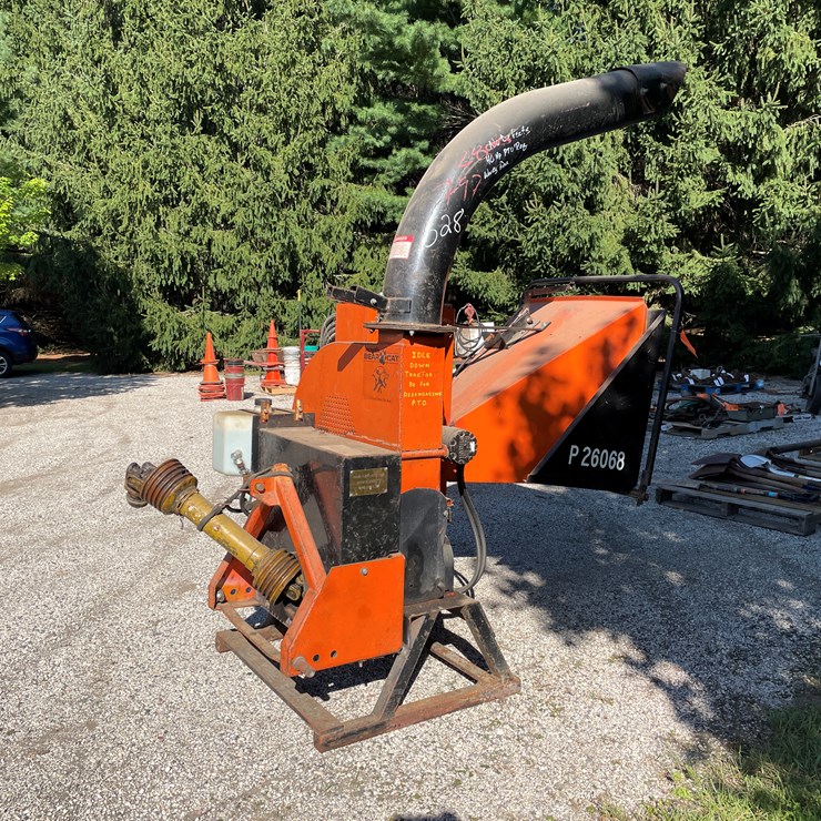 #1586 • Crary Bear Cat 3-Point Chipper