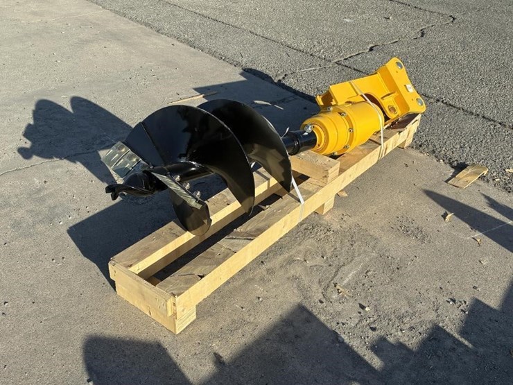 caterpillar-303-image-1
