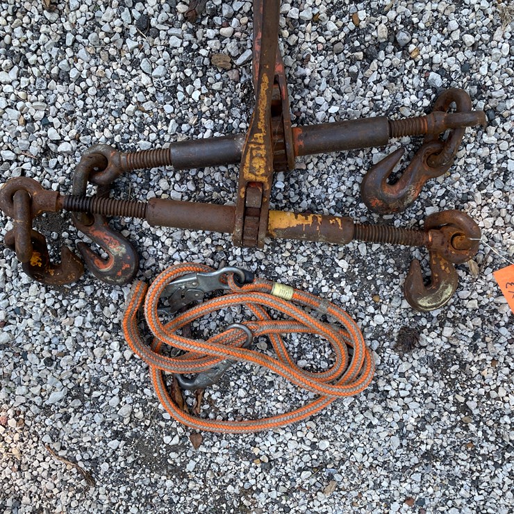 #1594 • (2) Crank Binders