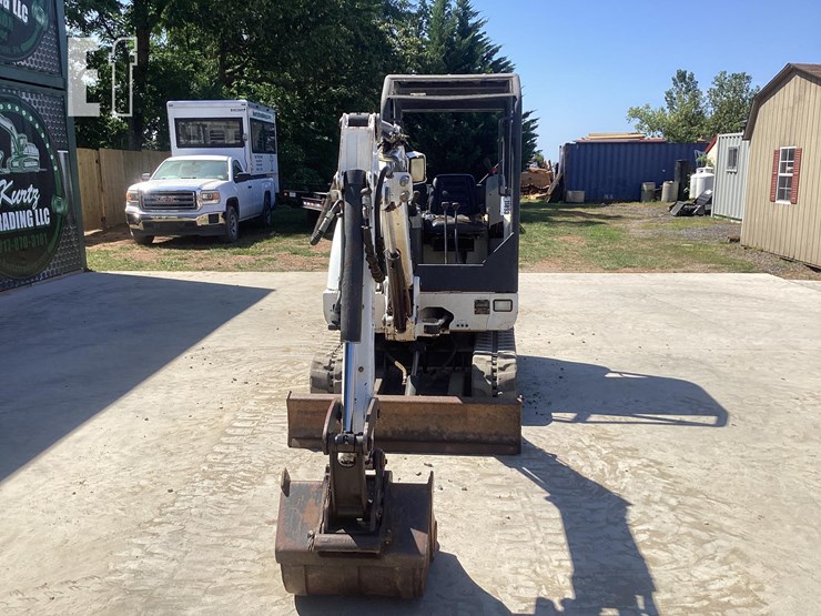 2011-bobcat-325g-image-7