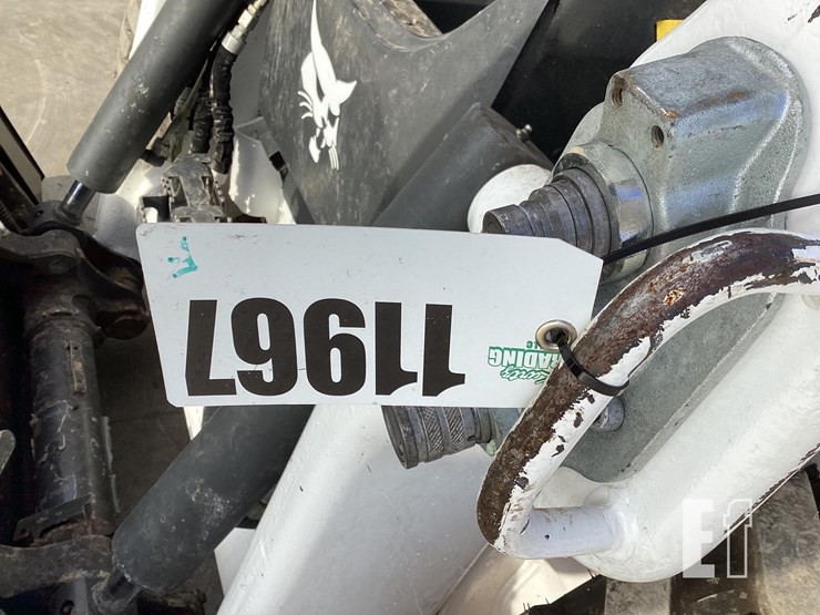 2023-bobcat-s76-image-17