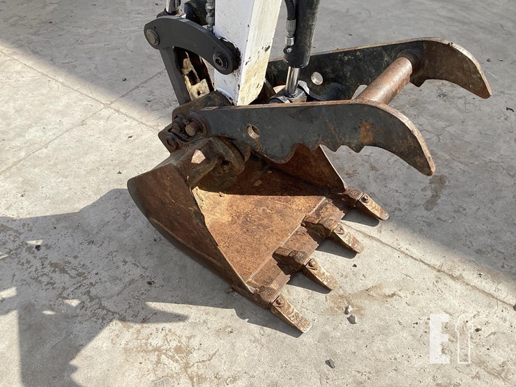 2021-bobcat-e35i-image-10