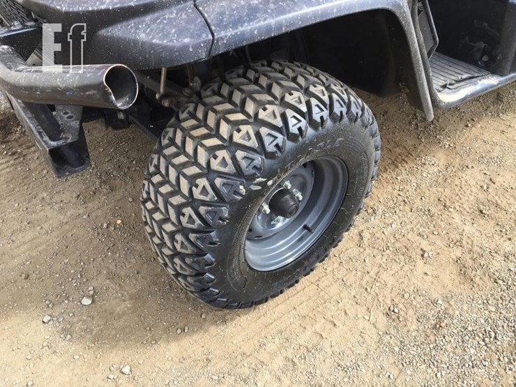 2018-kubota-rtvx1140-image-10