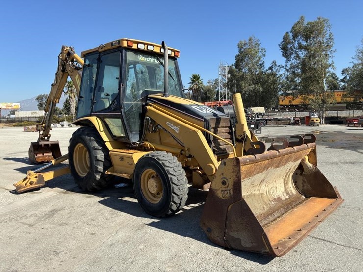 2005-caterpiller-420d-loader-backhoe-image-2