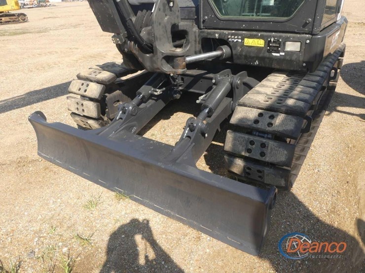 2019-bobcat-e85-image-6