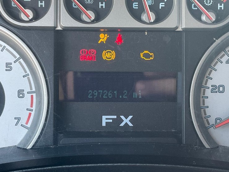 2010-ford-f150-image-23