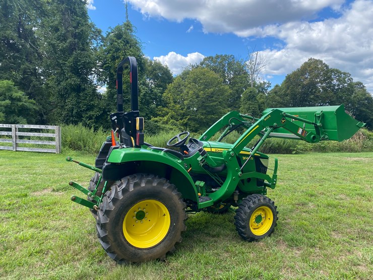 2023-john-deere-3043d-image-18