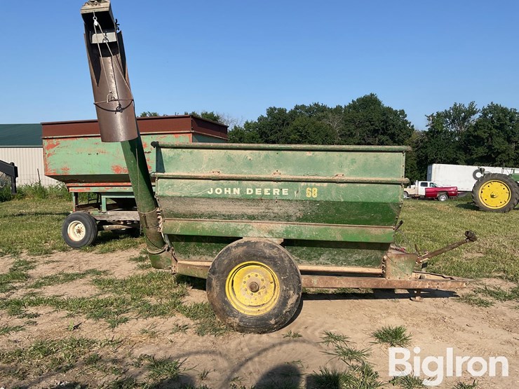 john-deere-60-image-4