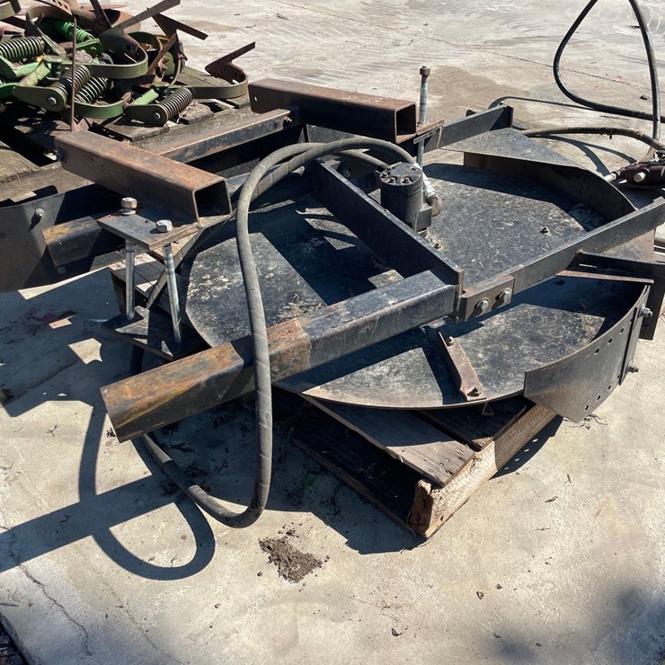 Vittetoe Chaff Spreader