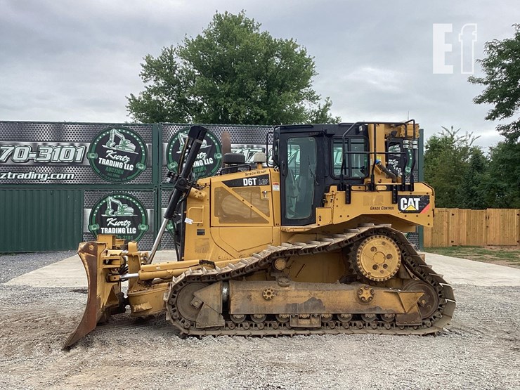 2018-caterpillar-d6t-lgp-image-1