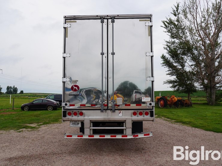 2017-great-dane-53'-x-102"-image-6