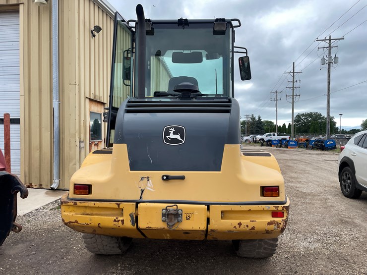 deere-304j-image-6
