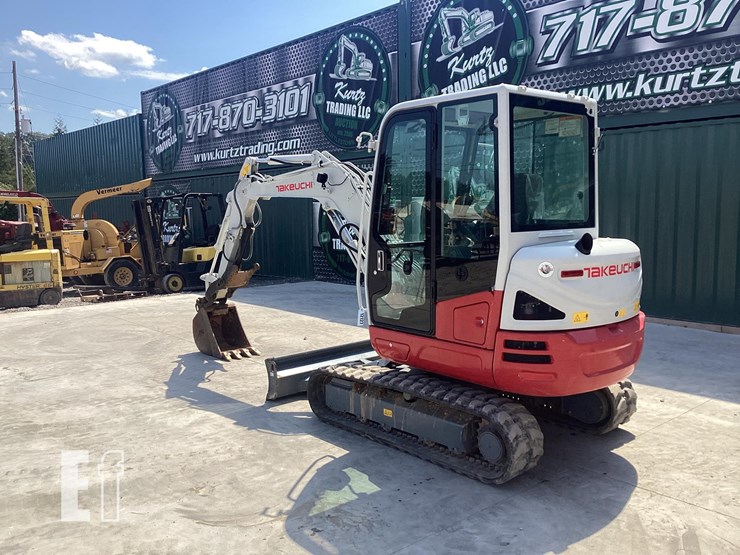 2022-takeuchi-tb235-2-image-2