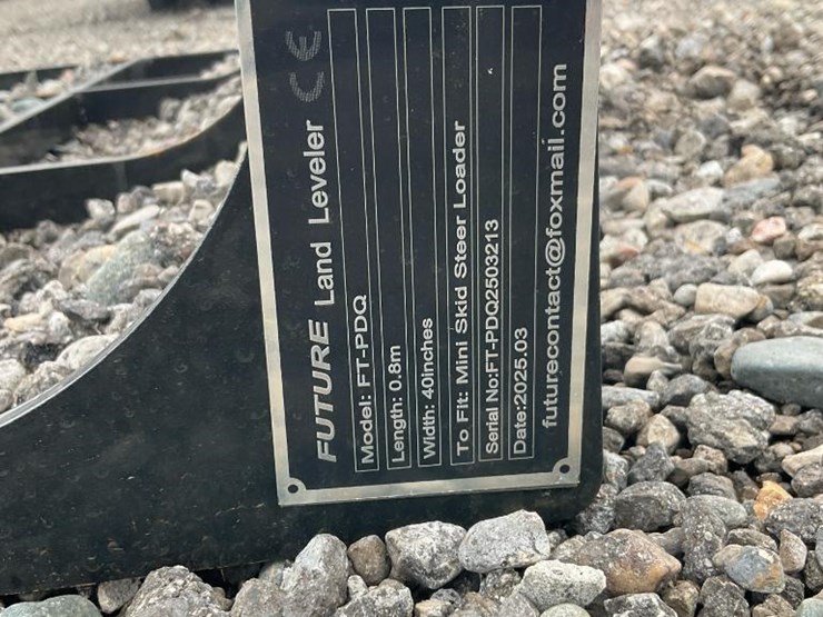 #1563-•-unused-mini-skid-steer-land-leveler-image-4
