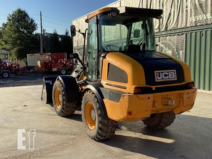 2018-jcb-409-image-2