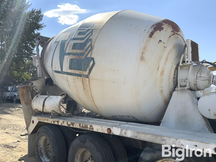 1997-peterbilt-357-image-18