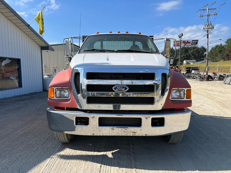 ford-f650-image-8