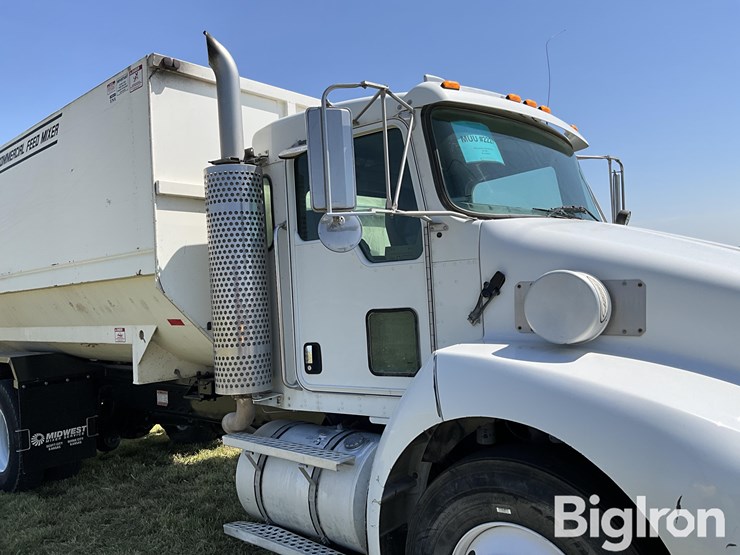 2006-kenworth-t300-image-15
