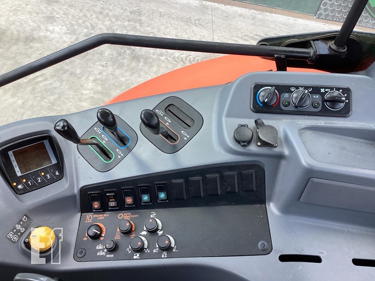 2020-kubota-m6-141-image-18