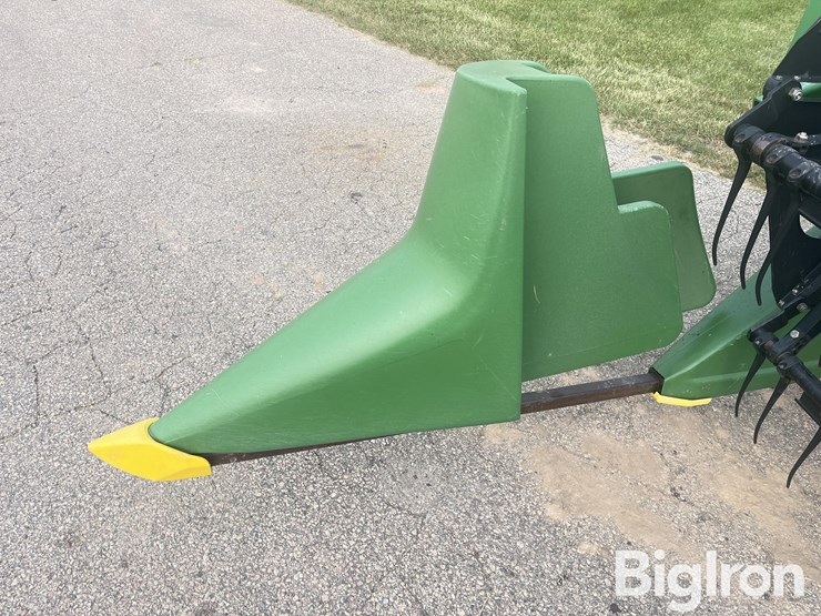 2005-john-deere-635f-image-18