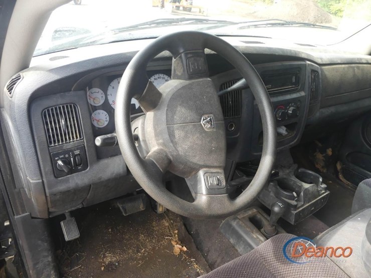 2004-dodge-ram-2500-image-10