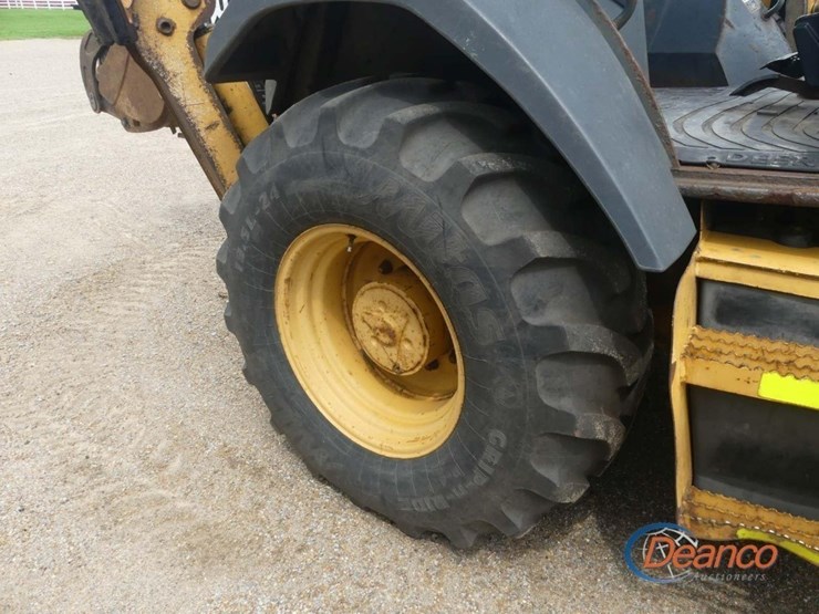 2009-deere-310sj-image-11