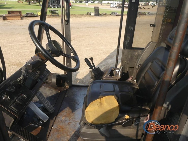 taylor-thd300s-forklift,-s/n-st327094:-canopy,-cummins-eng.,-15'-2-stage-mast,-8'-forks,-side-shift,-dual-front-tires,-rear-steer-image-10