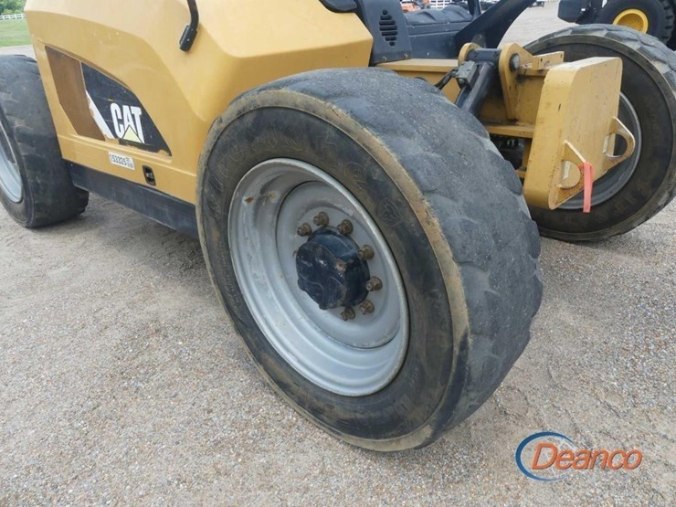 2015-caterpillar-tl642c-image-7