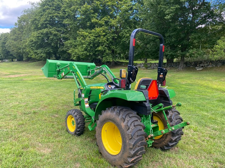 2023-john-deere-3043d-image-15