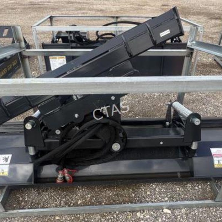 #132 • Wolverine 6 Way Dozer Blade