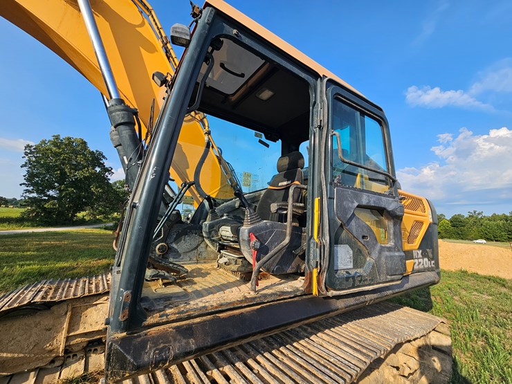 #21999-•-2020-hyundai-hx220lc-excavator-image-21