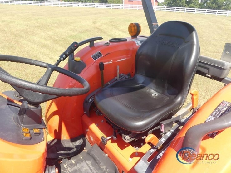 2020-kubota-mx6000hst-image-12