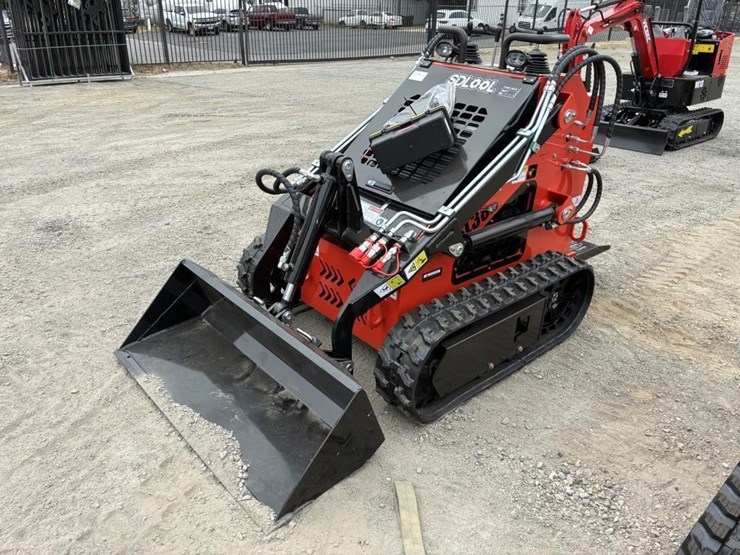 2025-sdlool-sl380-skid-steer-loader-image-1
