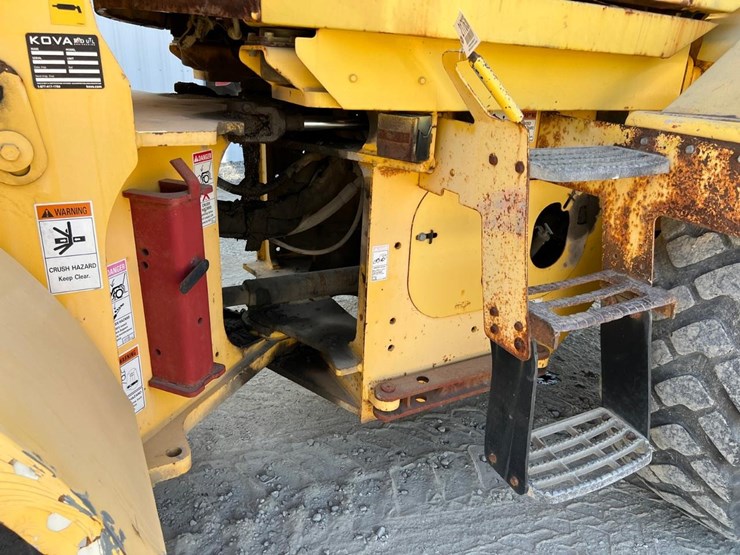 new-holland-lw110-image-14
