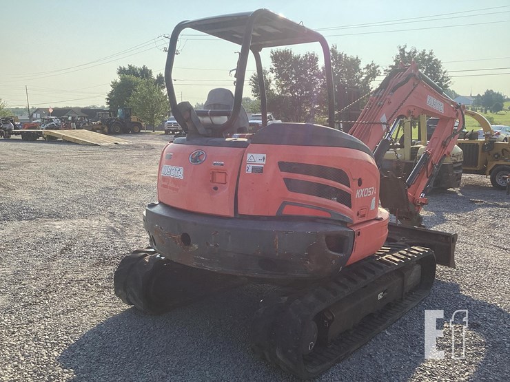 2018-kubota-kx057-4-image-4