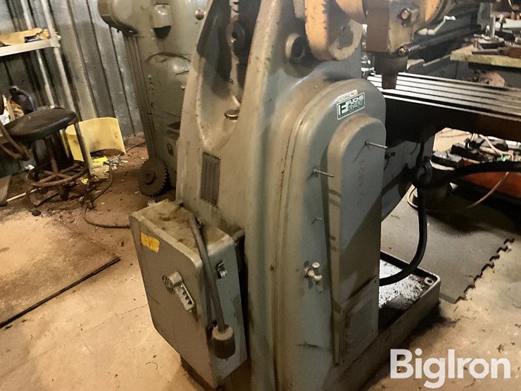 kearney-&-trecker-horizontal-milling-machine-image-17