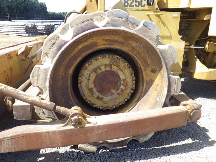 1986-caterpillar-825c-image-51