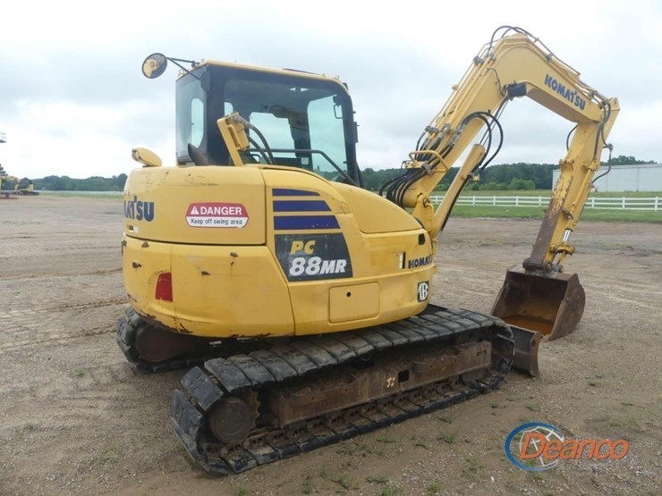 komatsu-pc88mr-10-image-2