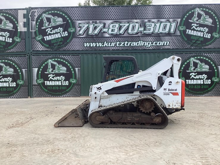 2017-bobcat-t870-image-1