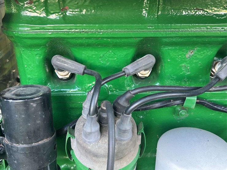 oliver-550-image-35